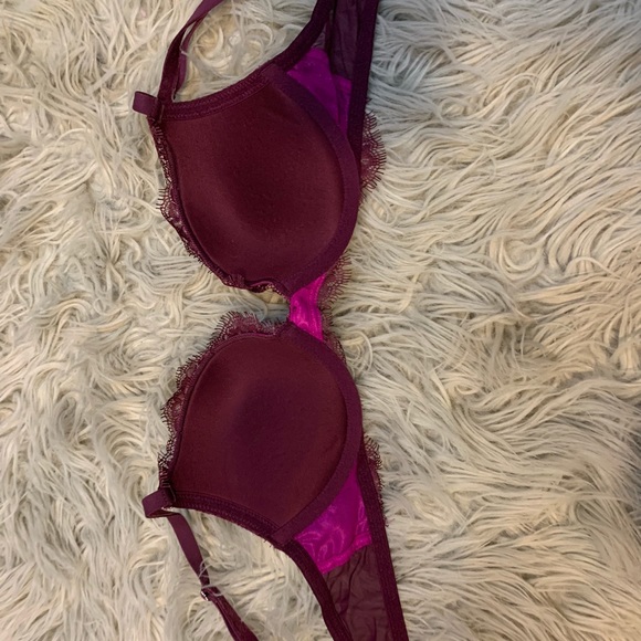 Perfect Condition Victoria Secret! - Picture 3 of 3